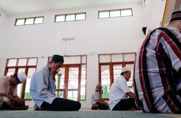 Ramadhan, Shalat Jumat, shalat, Wudhu Batal, Wudhu Batal