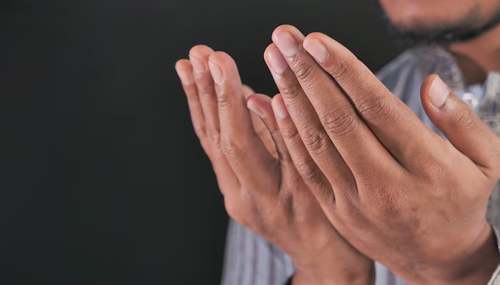 berdoa meminta duniawi