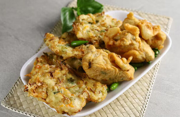 gorengan, Makan Gorengan
