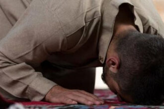 Shalat Sendirian di Rumah, Sujud Sahwi, Shalat Berjamaah