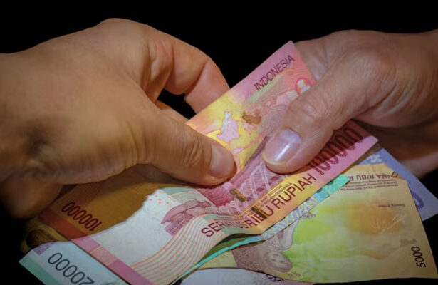 hutang, utang, baju lebaran, bank, korupsi, riba, sedekah