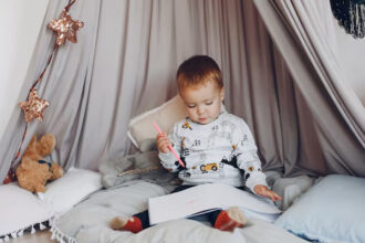 Bayi