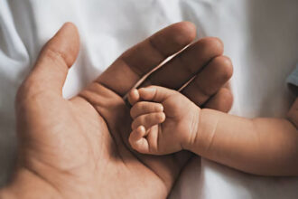 Mendidik Anak, Parenting Nabi,, Seri Pendidikan Anak, Orang Tua bersama Anak-anaknya, Penyusuan Anak