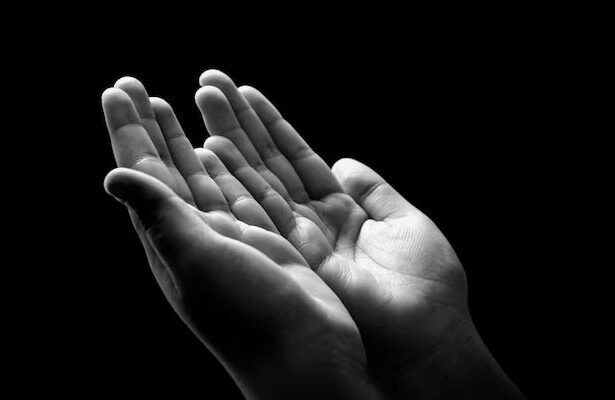 Doa agar Dijauhkan dari Kemiskinan, Jagalah Allah, Ali bin Abi Thalib, Nasihat Rasulullah, Doa Nabi Musa, Janji Allah, Status Hadis Doa “Allahumma Ballighna Ramadan”, Istighfar, Cara Menangkal Ain dan Sihir, Ramadhan, Pertolongan Allah, Titik Nadir, Kekuatan Malam, Doa dalam Bahasa Indonesia