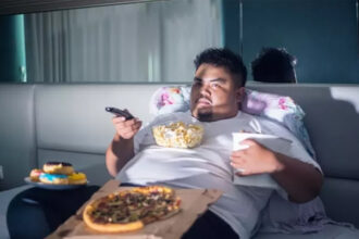 berbaring setelah makan