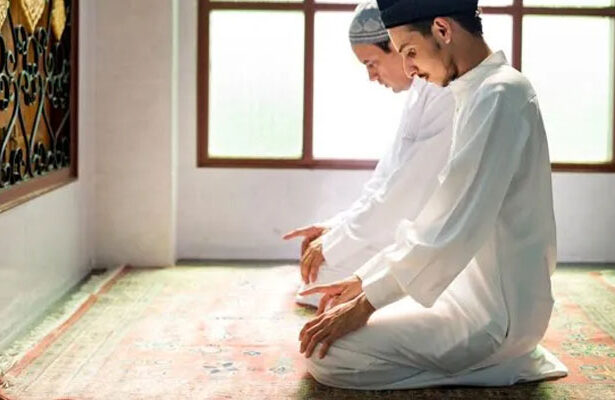 Shalat, Keutamaan Shalat di Awal Waktu, mandi wajib, Tasyahud