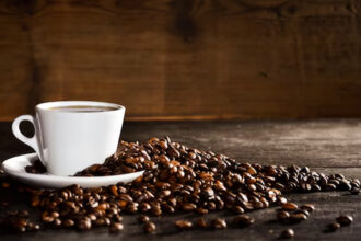 efek minum kopi saat perut kosong