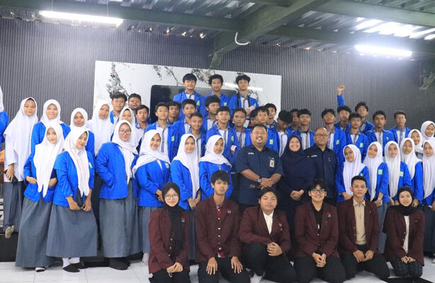 SMK Plus Al Aitaam Bandung