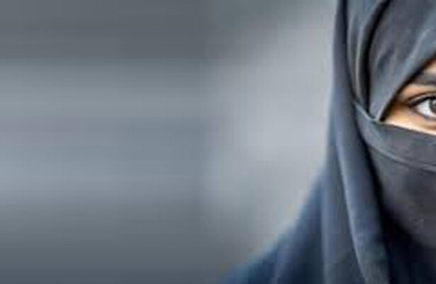 Cadar, wanita, neraka, haid, fiqih haid, media sosial, menopause