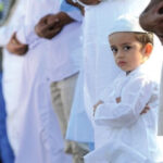 menegur anak ketika shalat