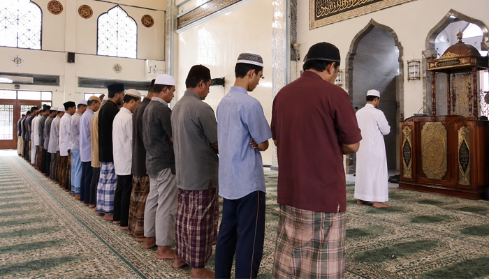 makmum tidak membaca Al-Fatihah