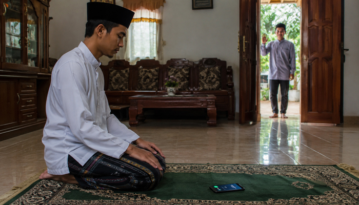 membatalkan shalat, al-fatihah, shalat