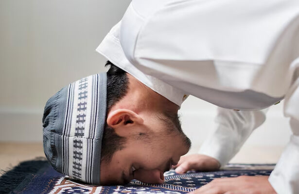 memperpanjang sujud