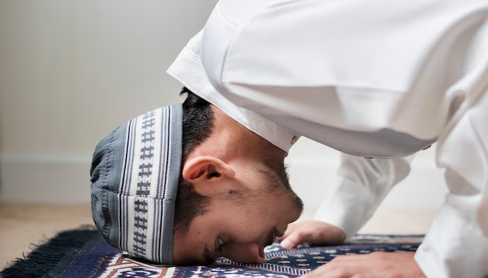 memperpanjang sujud