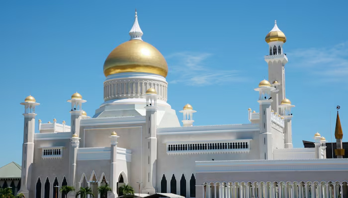 hukum perempuan adzan