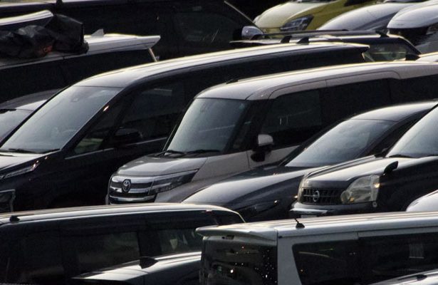 mobil bekas, mobil